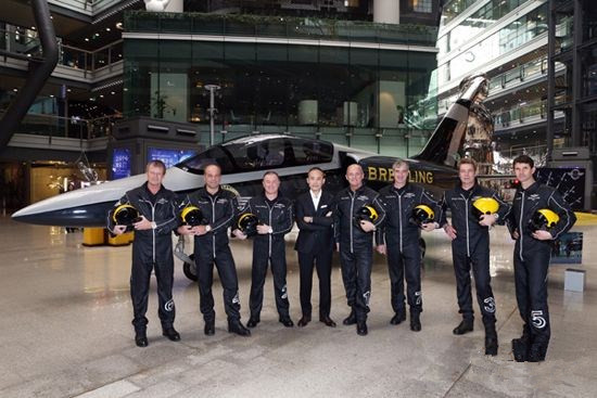 UK Wangshi Becoming First Ambassador Of Black Dials Breitling Navitimer Replica Watches