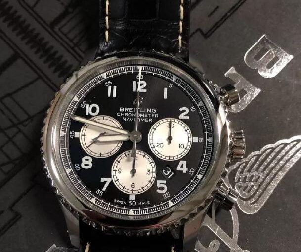 Distinctive Breitling Navitimer 8 B01 Chronograph 43 Fake Watches With Panda Dials